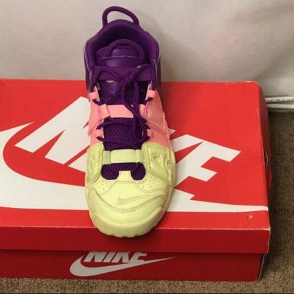 Nike Air More Uptempo - Picture 2 of 6